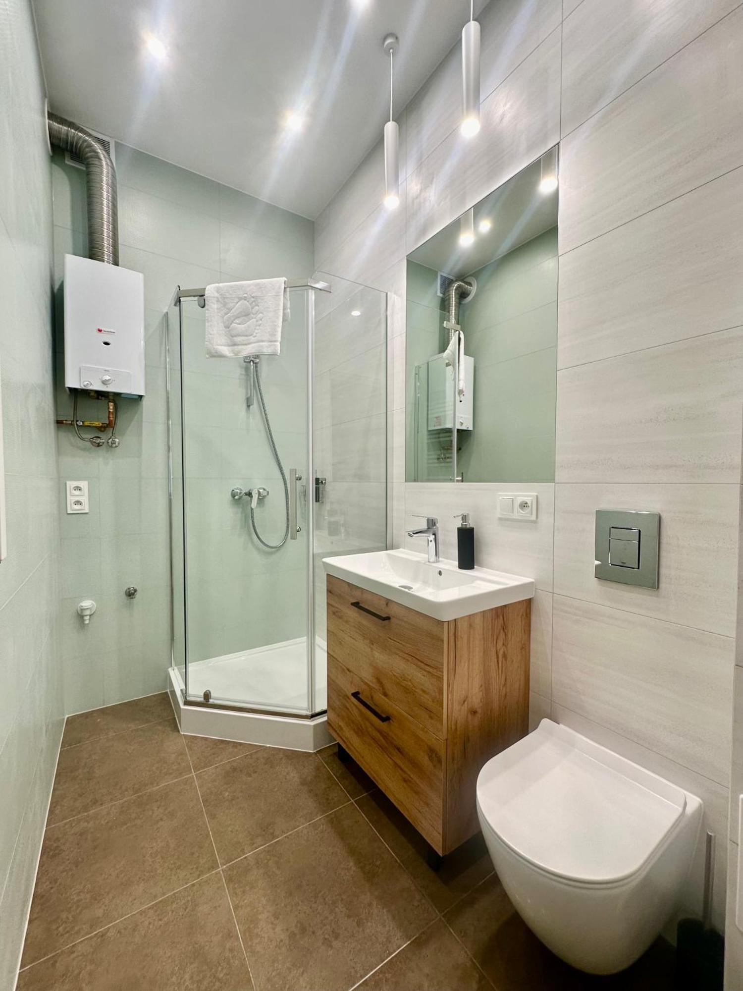 Selected By Market Square Apartment